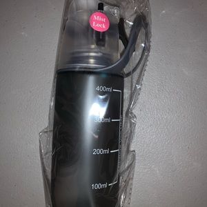 MISTING WATERBOTTLE